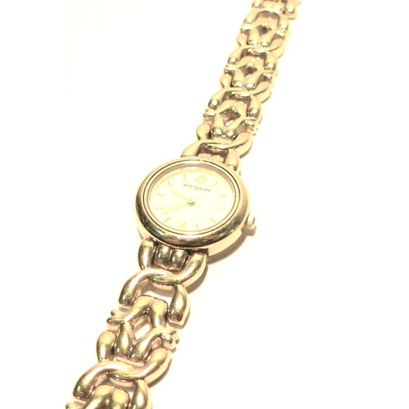 Vintage Wittnauer CZ8230-0751 - Gold Toned Analog Ladies Wrist Watch - Picture 9 of 11